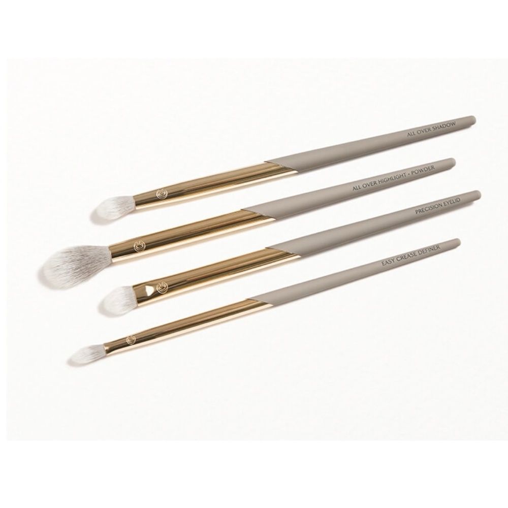 COMPLEX CULTURE 4 Piece Face & Eye Brush Set